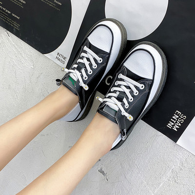 Casual αθλητικά παπούτσια με επίπεδη σόλα