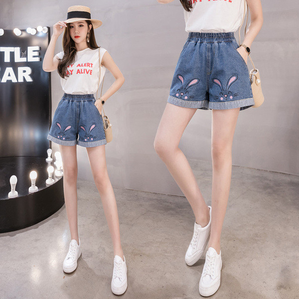 Elastse vöökoha ja tikandiga vabaaja naiste lühikesed püksid