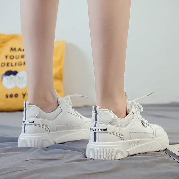 UUS paelte ja värvilise mustriga naiste tossude mudel