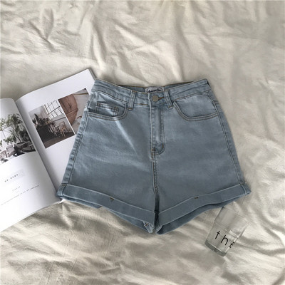 Μοντέλο μοντέλο τζιν casual σορτς