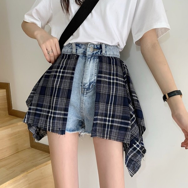 Aktuaalsed kõrge vöökohaga naiste lühikesed teksapüksid