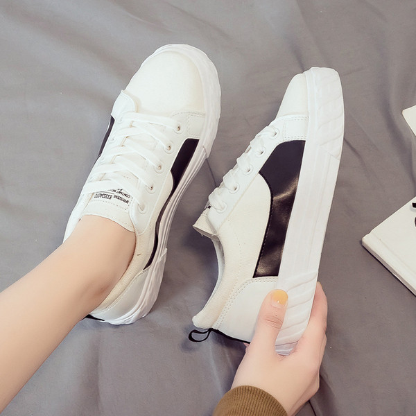 ΝΕΟ μοντέλο γυναικεία casual αθλητικά παπούτσια με κορδόνια και λευκή σόλα