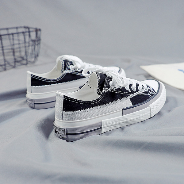 Casual γυναικεία αθλητικά παπούτσια με κορδόνια σε ροζ και μαύρο χρώμα