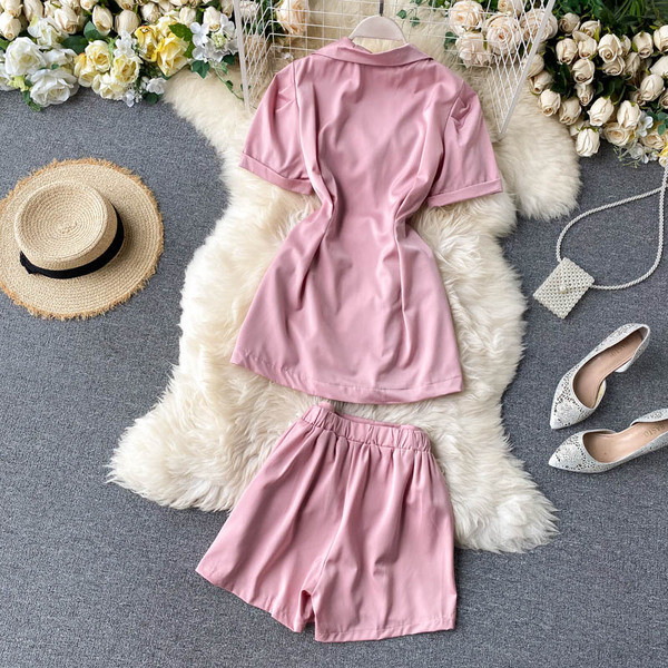 Set de cămașă și pantaloni de damă modern