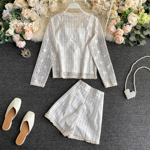 Elegáns női szett két részből - ingből és nadrágból