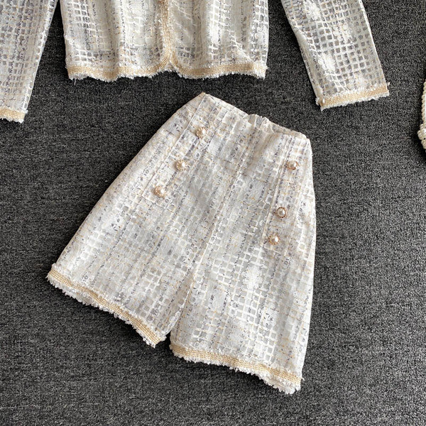 Elegáns női szett két részből - ingből és nadrágból