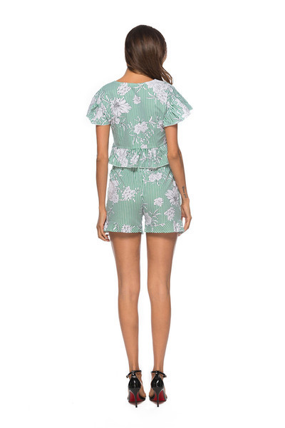 Stílusos női kétrészes szett virágmintával