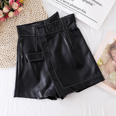 Έκο δερμάτινα σορτς και κουμπιά με υψηλή μέση