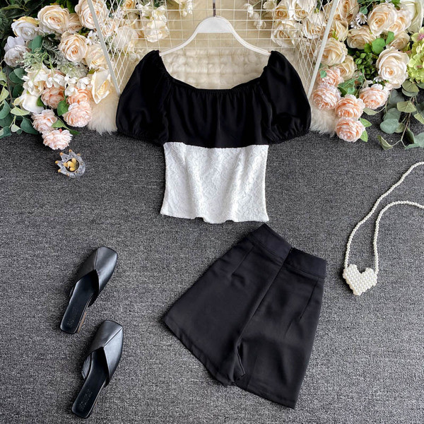 Μοντέρνα γυναικεία σετ φούστα και πουκάμισο