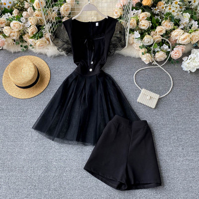 Moodne naiste komplekt tüllsärgist ja kõrge vöökohaga pükstest