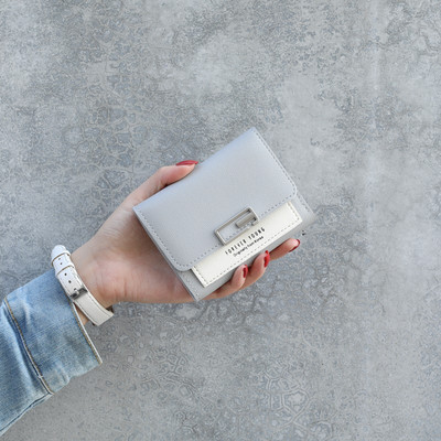 Γυναικείο καθημερινό μίνι πορτοφόλι από οικολογικό δέρμα με αγκράφα