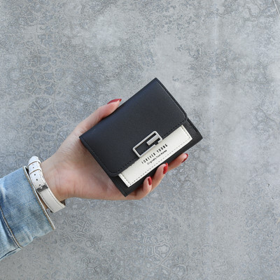 Γυναικείο καθημερινό μίνι πορτοφόλι από οικολογικό δέρμα με αγκράφα