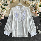 Fehér női retro ing hímzéssel