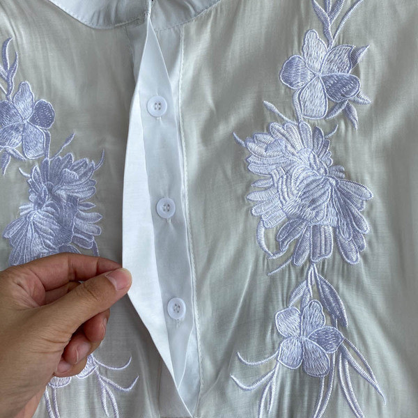 Fehér női retro ing hímzéssel