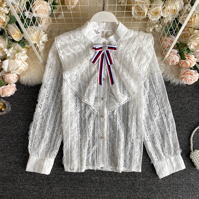 Naiste pitsiline retrosärk paelaga