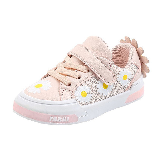 Moodsad 3D elemendi ja lameda tallaga laste tossud