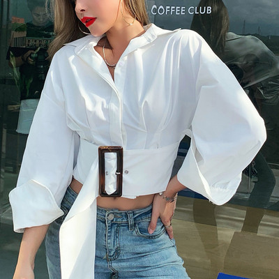 Κομψό γυναικείο πουκάμισο με μακριά μανίκια και ζώνη