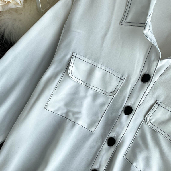 Moderns sieviešu kreklu un svārku komplekts ar jostu