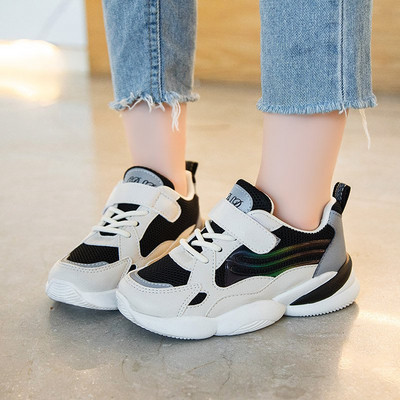 Hingavad kleebise ja lipsudega laste tossud tüdrukutele