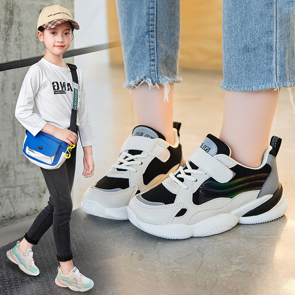 Hingavad kleebise ja lipsudega laste tossud tüdrukutele