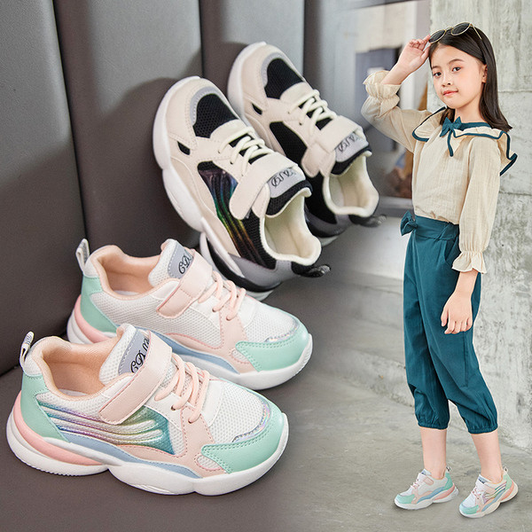 Hingavad kleebise ja lipsudega laste tossud tüdrukutele