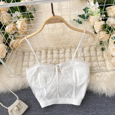 Νέο μοντέλο γυναικείο δανελωτό μπουστάκι  σε λευκό χρώμα με λεπτά τιραντάκια