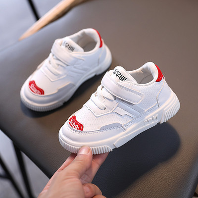 Öko bőrből készült gyerek tornacipő matricával lányoknak és fiúknak