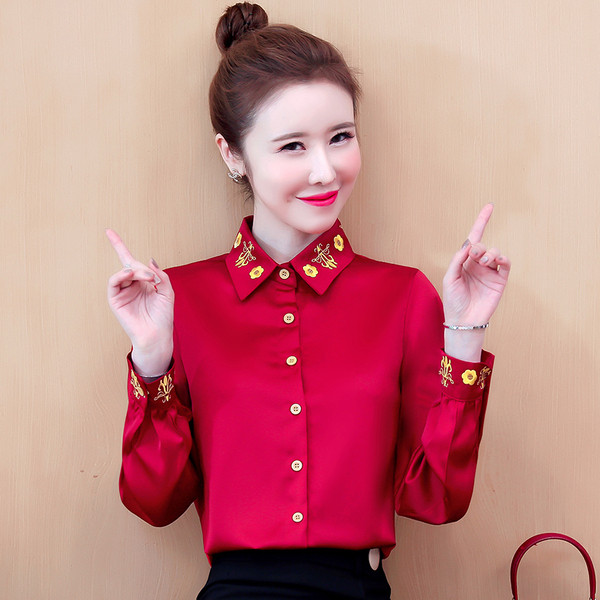 Új modell női ing hosszú ujjal és hímzéssel