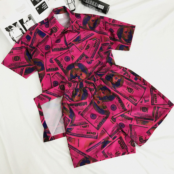 Kétrészes ingből és rövidnadrágból álló, modern női szett