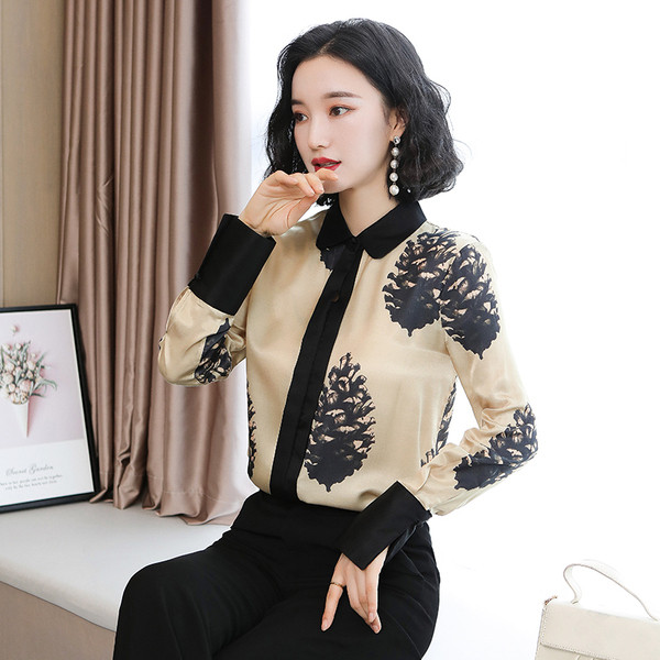 Új modell női ing rátéttel és hosszú ujjal