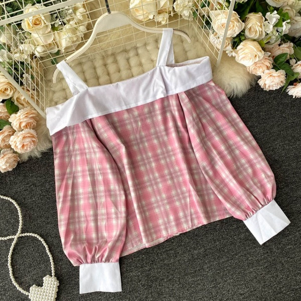 Női alkalmi kockás ing gombokkal és csupasz váll