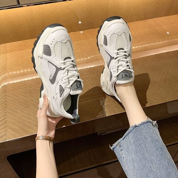 Casual γυναικεία αθλητικάπαπούτσια με πλέγμα και ψηλή σόλα