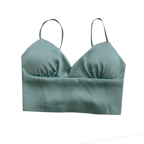 Κοντό γυναικείο αμάνικο μπλουζάκιμε λαιμόκοψη και λεπτές τιράντες