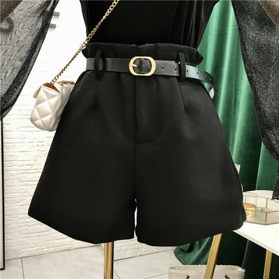 Дамски къси панталони с висока талия в черен цвят