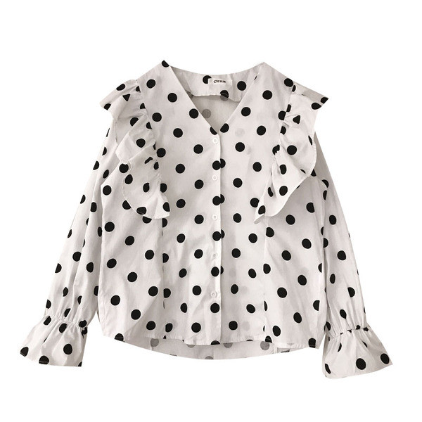 Naiste kaasaegne pikkade varrukate ja spitsikaelusega särk