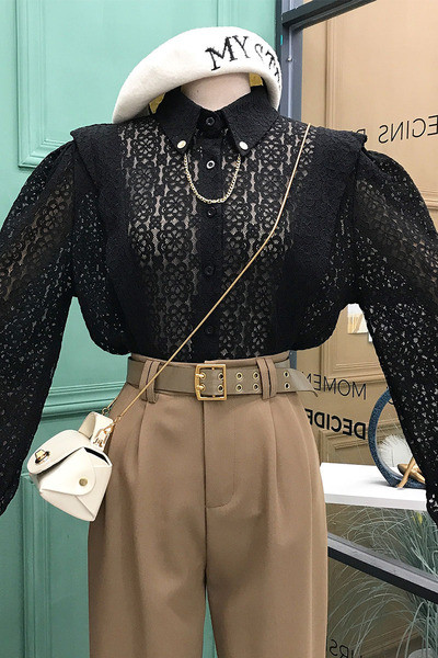 Cămașă de damă din dantelă cu mâneci lungi și lanț