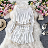 Set casual dama model simplu de pantaloni scurti si bluza