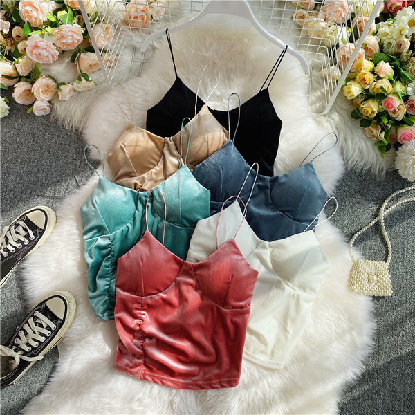 Modern női felső, vékony pánttal illeszkedő modell