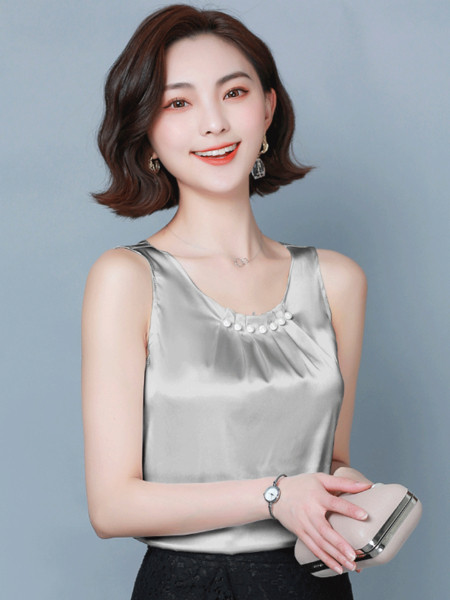 Új modell női felső gyöngyökkel és széles pántokkal