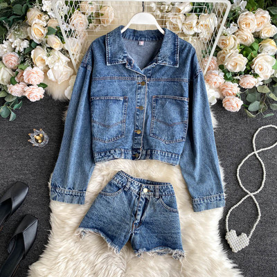 Naiste teksakomplekt koos jope ja lühikesed püksid