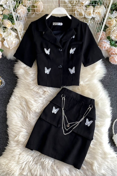 Set de dama neagra din doua piese cu elemente din dantela si lant metalic