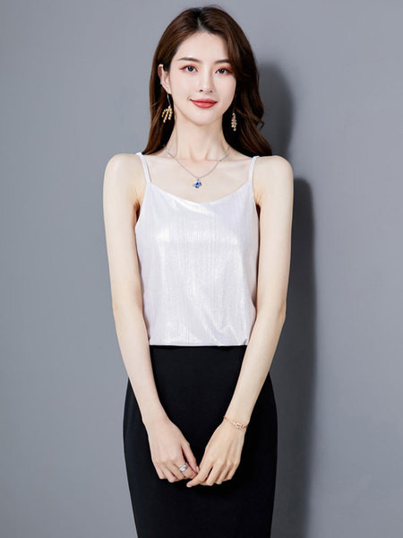 Sieviešu bikses ar spīdīgu efektu un plānām lencēm