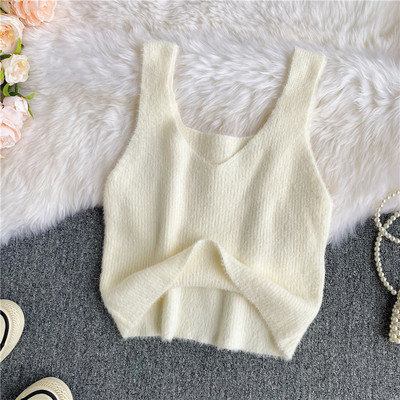 Mūsdienīgs sieviešu tops ar platām lencēm, vienkāršs modelis