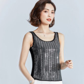 Új modellű női felső, flitterekkel és kerek nyakkivágással