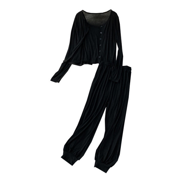 Naiste vabaaja komplekt pikkadest pükstest ja pluusist