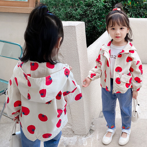 Napi gyerekkabát cipzárral és kapucnival lányoknak