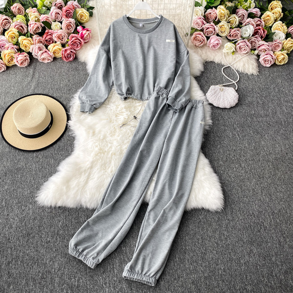 Női alkalmi nadrág és blúz szett