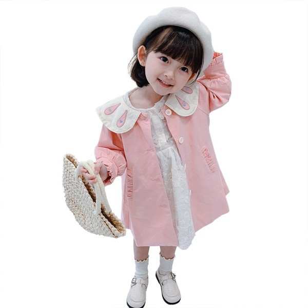 Μοντέρνο παιδικό παλτό με κουμπιά και κεντήματα