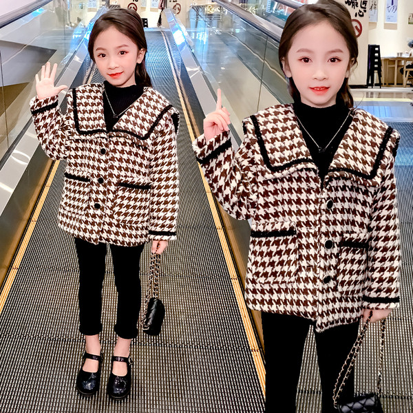 Κομψό παιδικό παλτό για κορίτσια με τσέπες