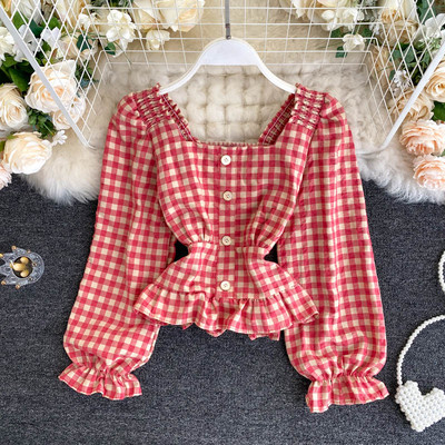 Ruuduline naiste retrosärk kandilise dekoltee ja nööpidega